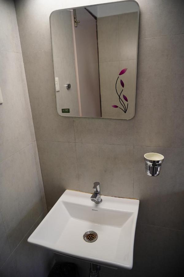 Chandra Inn Kollam Eksteriør bilde