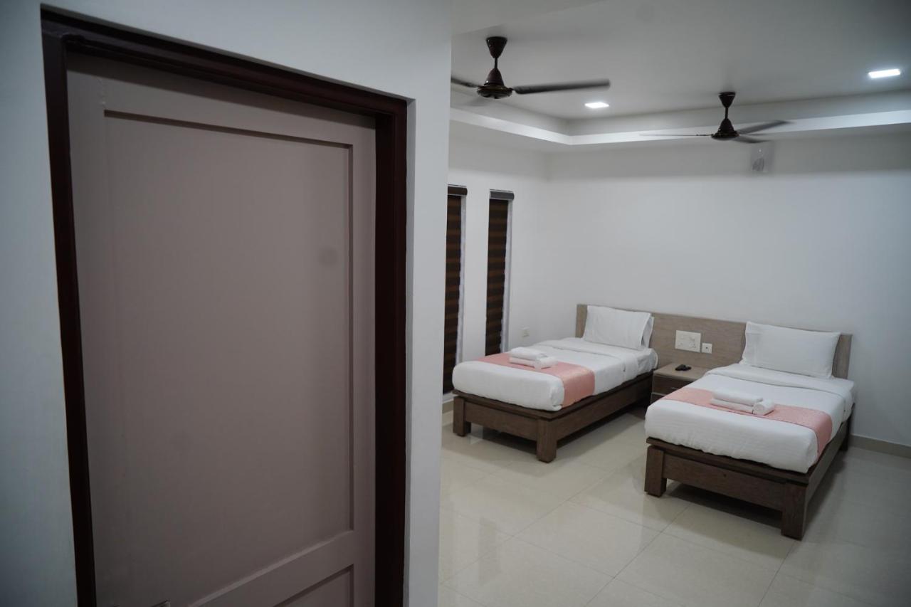 Chandra Inn Kollam Eksteriør bilde